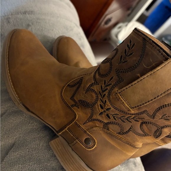 1/2 OFF Women’s COWGIRL Boots - Picture 4 of 9